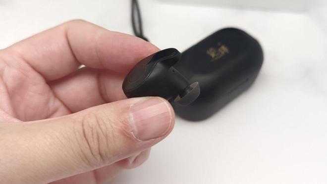 的蓝牙耳机排行：让你生活变得更安静！龙8头号玩家过年好物推荐这3款值得买(图11)