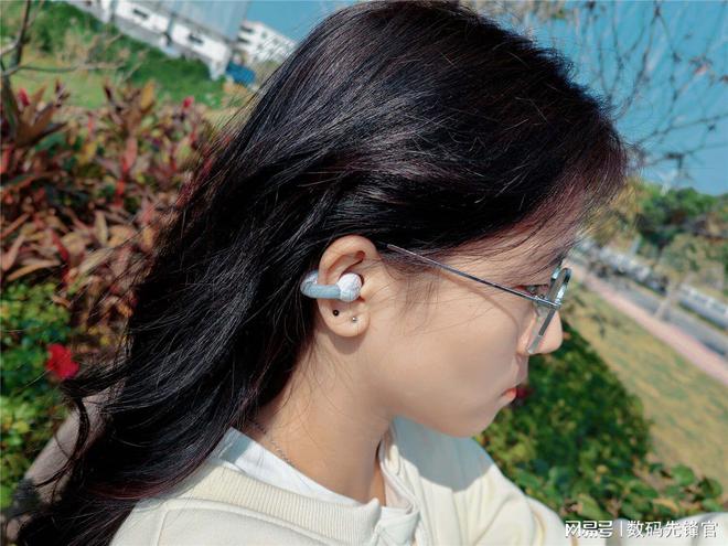 评测：真百元舒适度与清音完美结合！long8登录虹觅Air耳夹式耳机(图10)